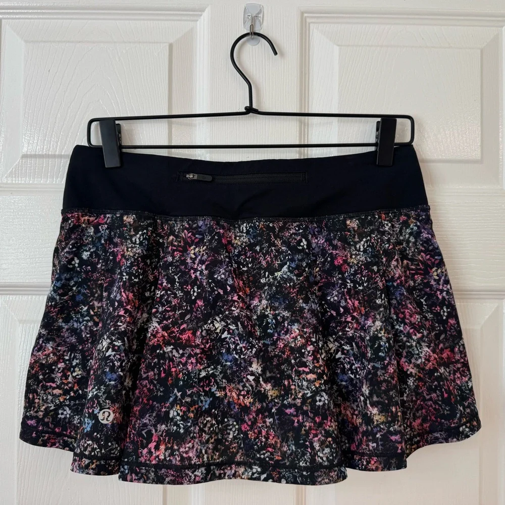 Lululemon 6 Pace Rival Mid-Rise Skirt Floral Spray‎ Multi Athleisure Running Run